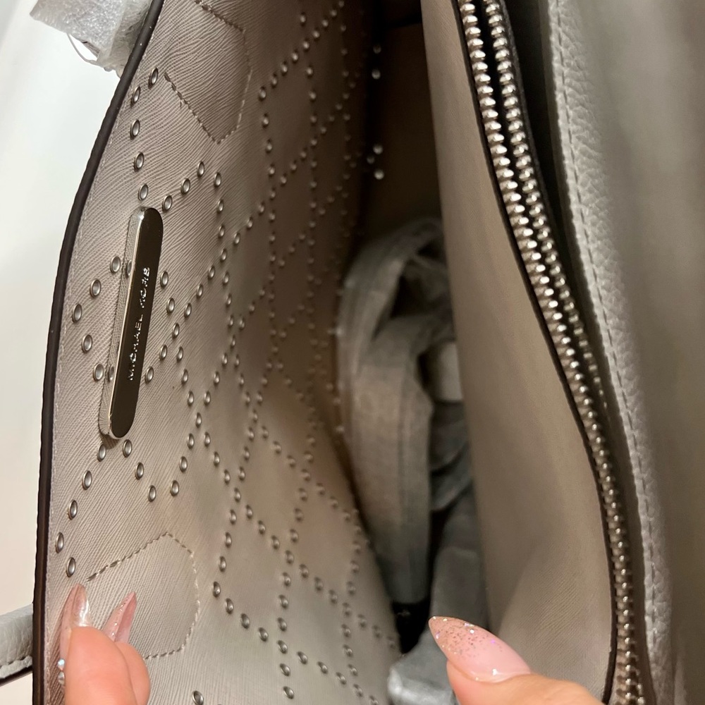 Grey Mercer Grommeted Pebbled Leather Tote Bag By Michael Kors - Picture 9 of 16
